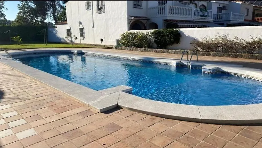 Fantastico Apartamento Con Piscina Comunitaria Junto Al Mar En Málaga
