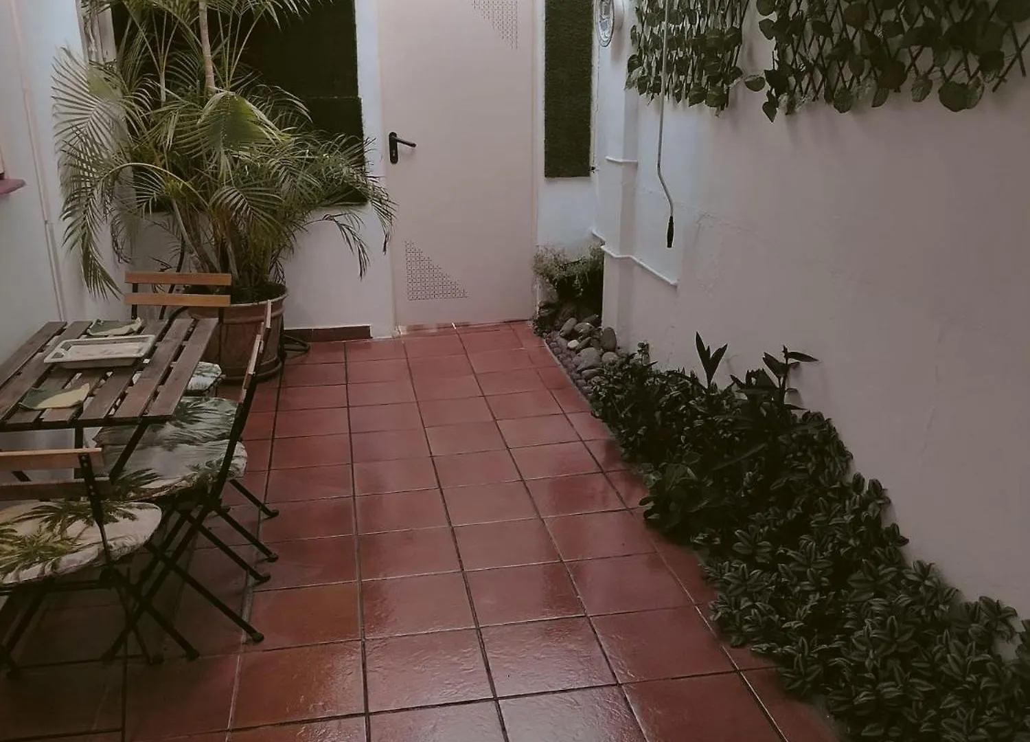 Fantastico Apartamento Con Piscina Comunitaria Junto Al Mar En Málaga Lägenhet